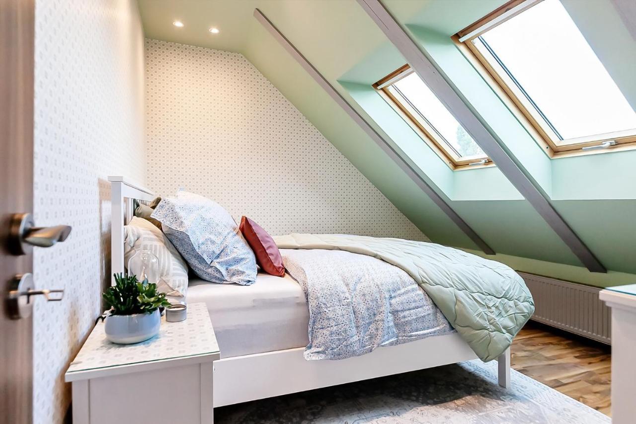 Attic Apartment On Waterfront / View / Netflix Prague Luaran gambar