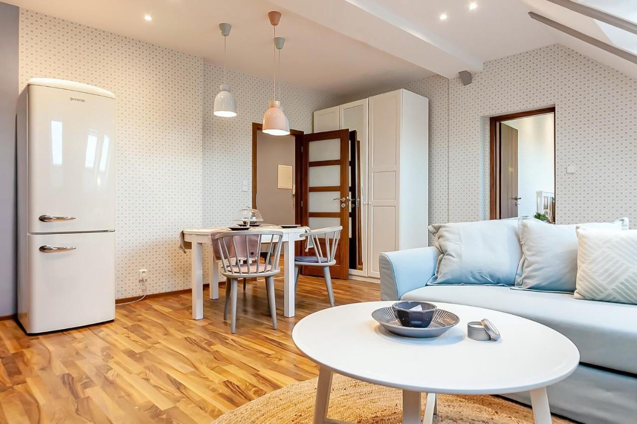 Attic Apartment On Waterfront / View / Netflix Prague Luaran gambar